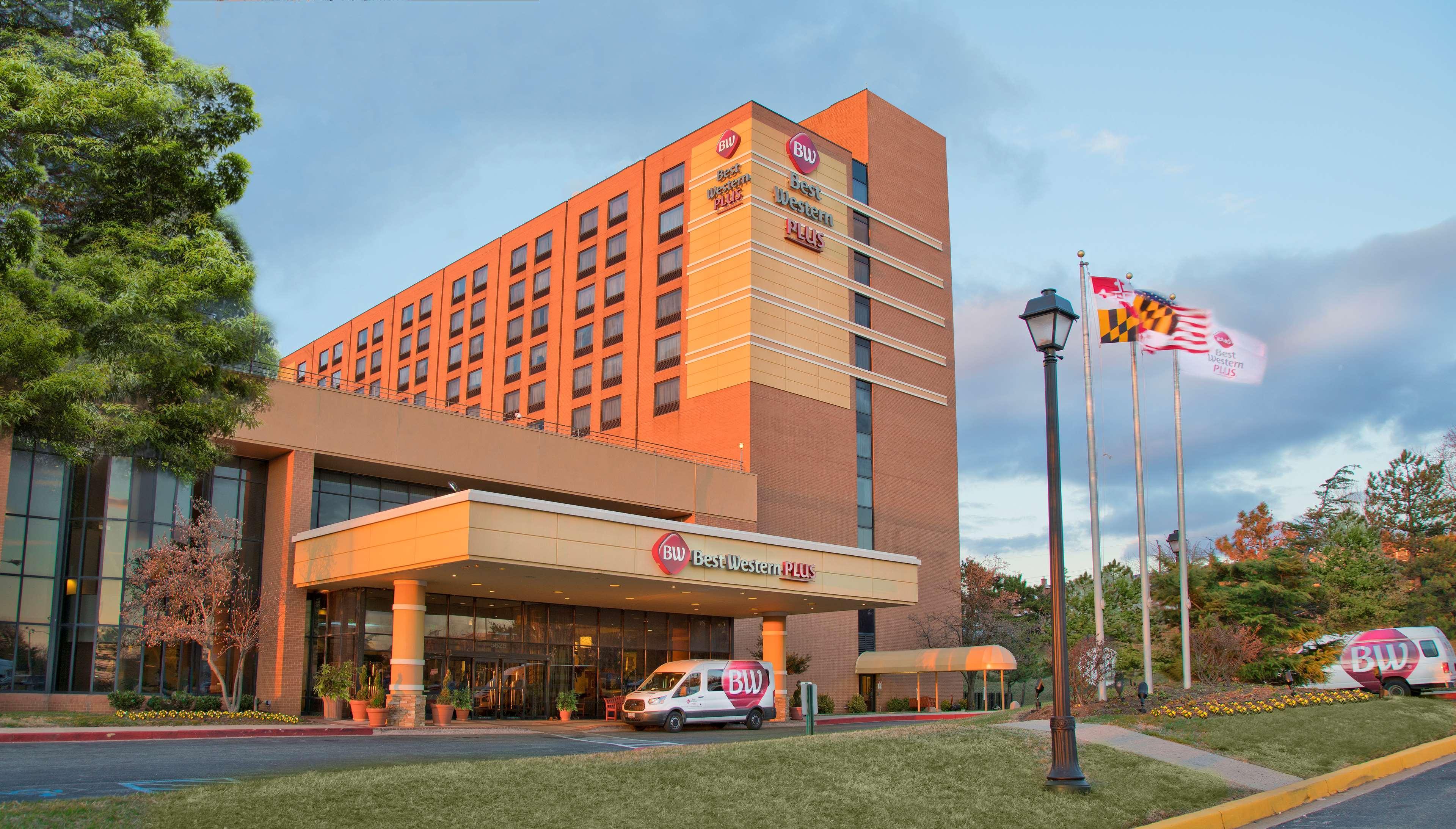 Best Western Plus Hotel & Conference Center Baltimore Exterior photo